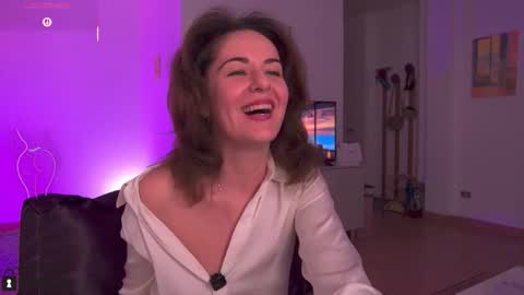 Witch in Silk online show from November 8, 2025, 6:29 pm