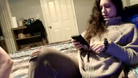 Snapshot of witchbitchmommy chatting on May 25, 2026, 5:57 am witchbitchmommy online show from May 25, 2026, 5:57 am