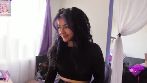 Snapshot of witchofhearts chatting on September 14, 2025, 12:59 pm Luna Violeta A r t i s t online show from September 14, 2025, 12:59 pm