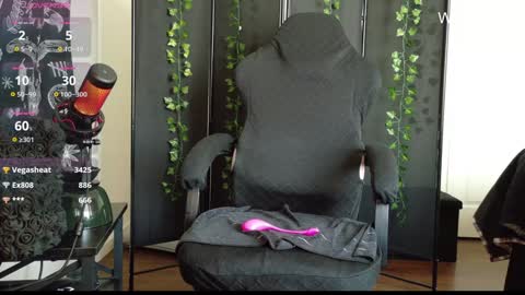 Snapshot of witchybunny chatting on January 26, 2025, 6:48 pm Amanda online show from January 26, 2025, 6:48 pm