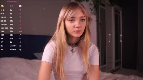 Snapshot of with_my_bae chatting on November 21, 2025, 7:56 pm Hollis online show from November 21, 2025, 7:56 pm