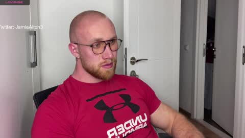 Wlademar online show from February 4, 2025, 6:27 pm