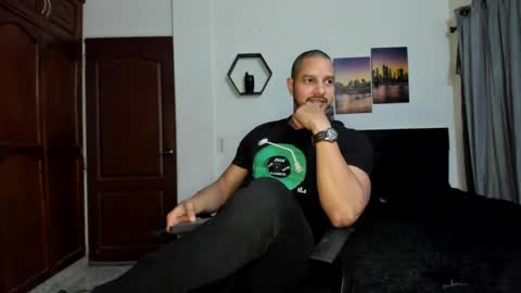 Snapshot of wncmodels chatting on September 23, 2025, 4:04 am Magnus Dark independent model online show from September 23, 2025, 4:04 am