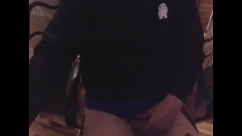 Snapshot of wobble444 chatting on October 9, 2025, 12:41 am wobble444 online show from October 9, 2025, 12:41 am