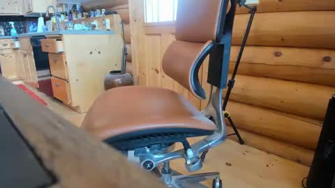 Gobbleon online show from February 8, 2025, 8:42 pm