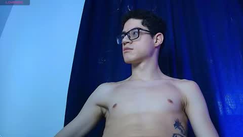 Snapshot of wolfan_sky chatting on January 12, 2026, 1:49 pm W O L F online show from January 12, 2026, 1:49 pm