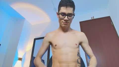 Snapshot of wolfan_sky chatting on January 31, 2026, 7:11 pm W O L F online show from January 31, 2026, 7:11 pm