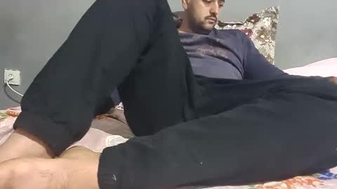 Snapshot of wolfrot chatting on December 11, 2024, 1:05 am wolf boy online show from December 11, 2024, 1:05 am