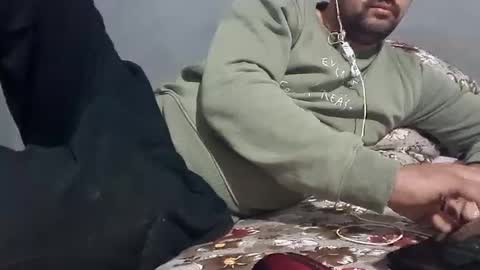 Snapshot of wolfrot chatting on January 5, 2025, 6:35 am wolf boy online show from January 5, 2025, 6:35 am