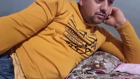 Snapshot of wolfrot chatting on January 23, 2025, 2:23 am wolf boy online show from January 23, 2025, 2:23 am