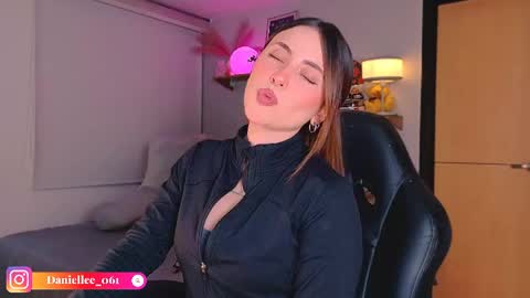   online show from May 27, 2026, 2:52 am
