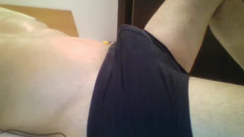 Snapshot of wolfylatinoplayfull chatting on December 24, 2024, 1:49 am wolfylatinoplayfull online show from December 24, 2024, 1:49 am