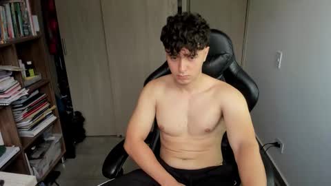 wolker_allan online show from February 19, 2026, 2:13 pm