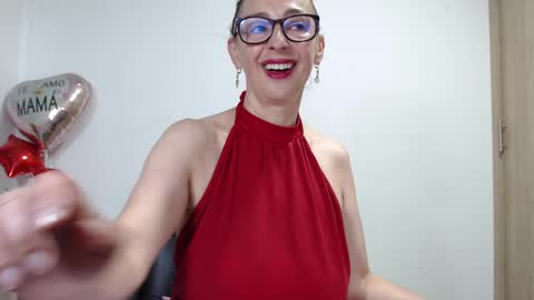 Snapshot of womanhornyx chatting on January 31, 2025, 1:34 pm Womanhornyx online show from January 31, 2025, 1:34 pm