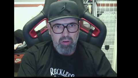 Adam online show from May 1, 2026, 11:20 pm