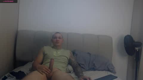 Snapshot of wondercouplexxx chatting on May 7, 2026, 5:57 am Sofia And Thomas online show from May 7, 2026, 5:57 am