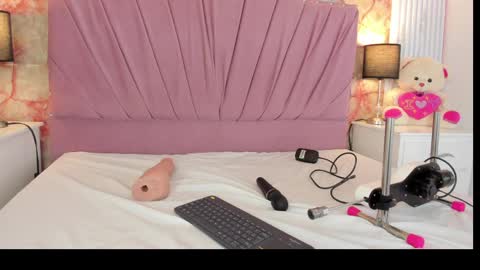 Snapshot of wonderkloe_ chatting on March 31, 2026, 3:19 am wonderkloe_ online show from March 31, 2026, 3:19 am