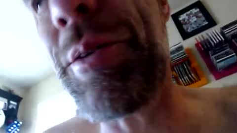 WoodieSays online show from April 9, 2026, 4:01 pm