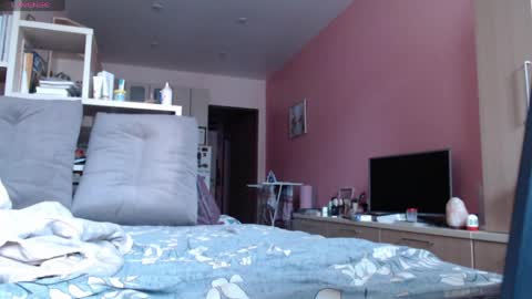 Snapshot of woodland_peony chatting on May 5, 2026, 6:10 am Woodland Peony online show from May 5, 2026, 6:10 am