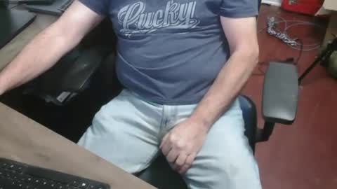 woodworker6473 online show from January 11, 2026, 12:48 am