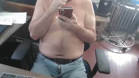 woodworker6473 online show from April 7, 2026, 2:17 pm