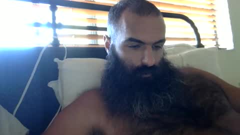 woof_wolf37 online show from October 15, 2025, 3:56 pm