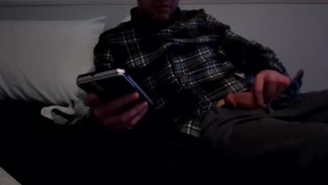 Snapshot of woofwolfxix chatting on March 7, 2025, 3:08 am woofwolfxix online show from March 7, 2025, 3:08 am