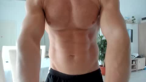 Snapshot of woolfiie chatting on November 6, 2025, 7:31 am Wolfie online show from November 6, 2025, 7:31 am