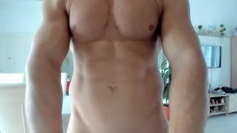 Snapshot of woolfiie chatting on November 14, 2025, 8:24 am Wolfie online show from November 14, 2025, 8:24 am