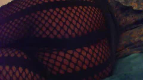 Snapshot of workinghead58 chatting on December 17, 2025, 6:25 pm workinghead58 online show from December 17, 2025, 6:25 pm