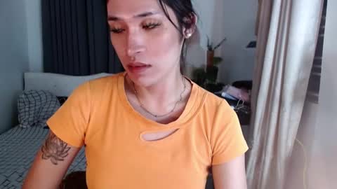 Snapshot of worldclass_sassy chatting on December 4, 2025, 10:57 am Camilla online show from December 4, 2025, 10:57 am