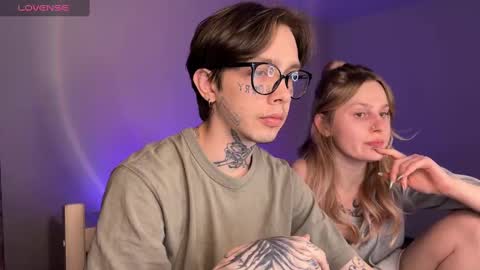 Snapshot of worldofllove chatting on February 9, 2025, 8:56 pm Arnika and Simon online show from February 9, 2025, 8:56 pm