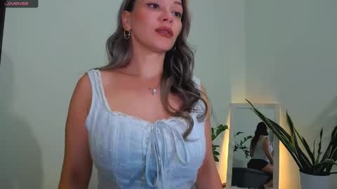 worldsbaby online show from May 14, 2026, 2:35 pm