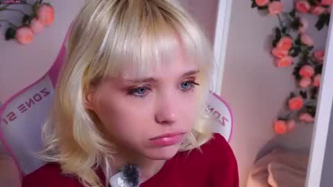 Snapshot of wow_angel chatting on July 18, 2026, 6:06 am wow_angel online show from July 18, 2026, 6:06 am