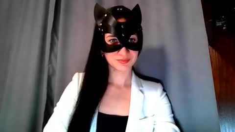 wow_dream_girl_ online show from December 14, 2025, 5:51 pm