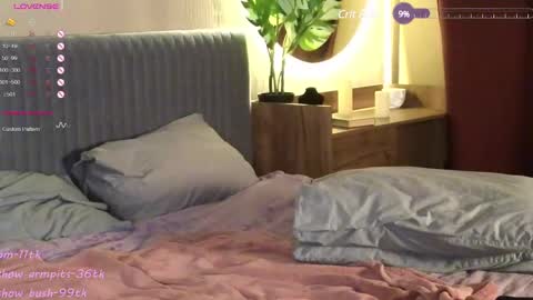 Rebecy online show from February 9, 2025, 8:45 pm