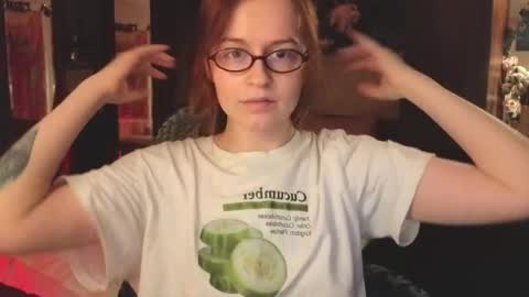 Rebecy online show from February 4, 2026, 3:29 pm