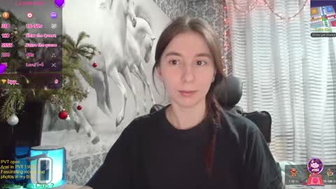 Snapshot of wow_porno_ chatting on December 18, 2024, 2:28 pm Anna  online show from December 18, 2024, 2:28 pm