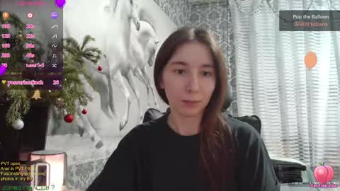 Snapshot of wow_porno_ chatting on December 19, 2024, 2:24 pm Anna  online show from December 19, 2024, 2:24 pm