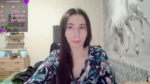 Snapshot of wow_porno_ chatting on January 12, 2025, 12:33 pm Anna  online show from January 12, 2025, 12:33 pm