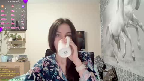 Snapshot of wow_porno_ chatting on January 30, 2025, 12:06 pm Anna  online show from January 30, 2025, 12:06 pm