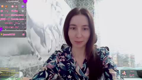 Snapshot of wow_porno_ chatting on February 15, 2025, 9:27 am Anna  online show from February 15, 2025, 9:27 am