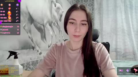Snapshot of wow_porno_ chatting on February 23, 2025, 6:23 pm Anna  online show from February 23, 2025, 6:23 pm