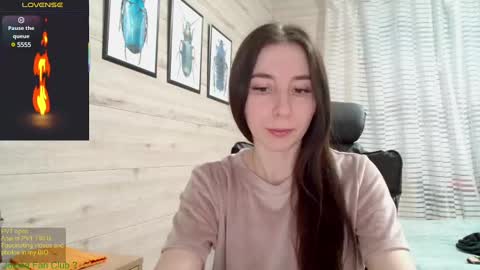Snapshot of wow_porno_ chatting on March 6, 2025, 2:08 pm Anna  online show from March 6, 2025, 2:08 pm