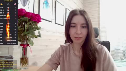 Snapshot of wow_porno_ chatting on March 12, 2025, 8:51 am Anna  online show from March 12, 2025, 8:51 am