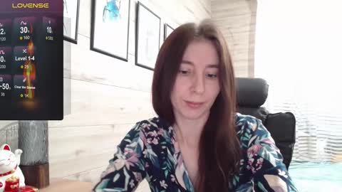 Snapshot of wow_porno_ chatting on September 9, 2025, 10:04 am Anna  online show from September 9, 2025, 10:04 am