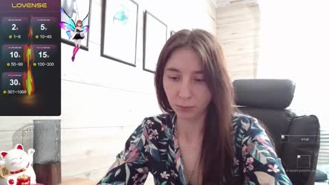 Snapshot of wow_porno_ chatting on October 1, 2025, 8:42 am Anna  online show from October 1, 2025, 8:42 am