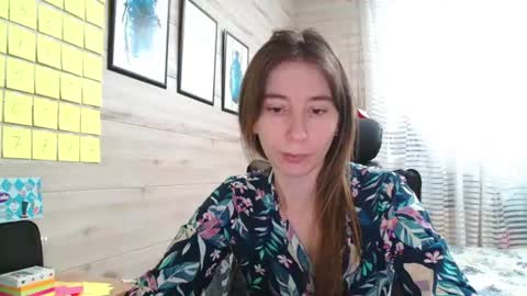 Anna  online show from June 25, 2026, 9:25 am