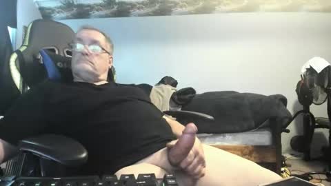 Snapshot of wowsers2022 chatting on January 9, 2026, 5:15 pm wowsers2022 online show from January 9, 2026, 5:15 pm