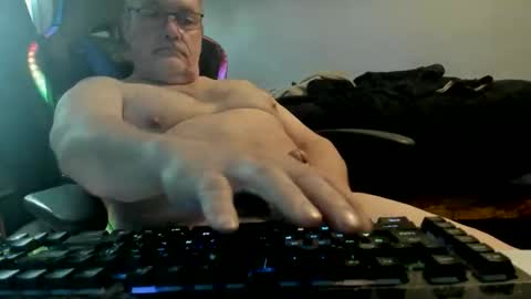 Snapshot of wowsers2022 chatting on February 28, 2026, 5:14 pm wowsers2022 online show from February 28, 2026, 5:14 pm